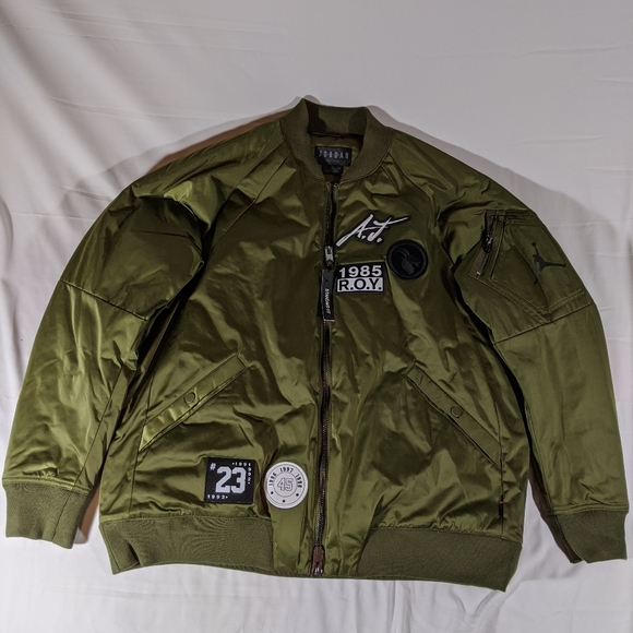 nike olive green bomber jacket